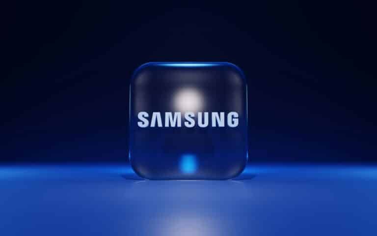 SSD modular Samsung Detachable AutoSSD”, “Samsung PM9E1 M.2 2242 con DRAM integrada